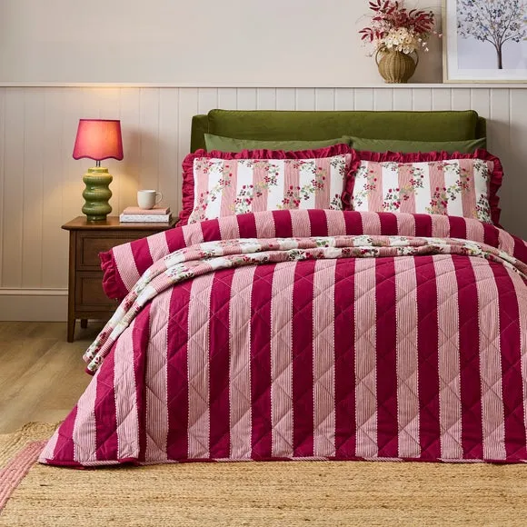 Vintage Floral Brushed Bedspread 2