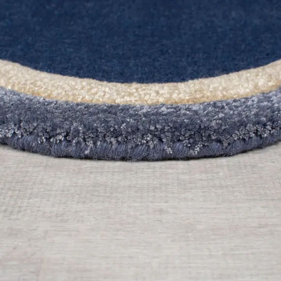Azure Wave Border Wool Rug 4