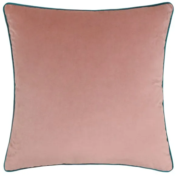 Furn. Square Cushion 2