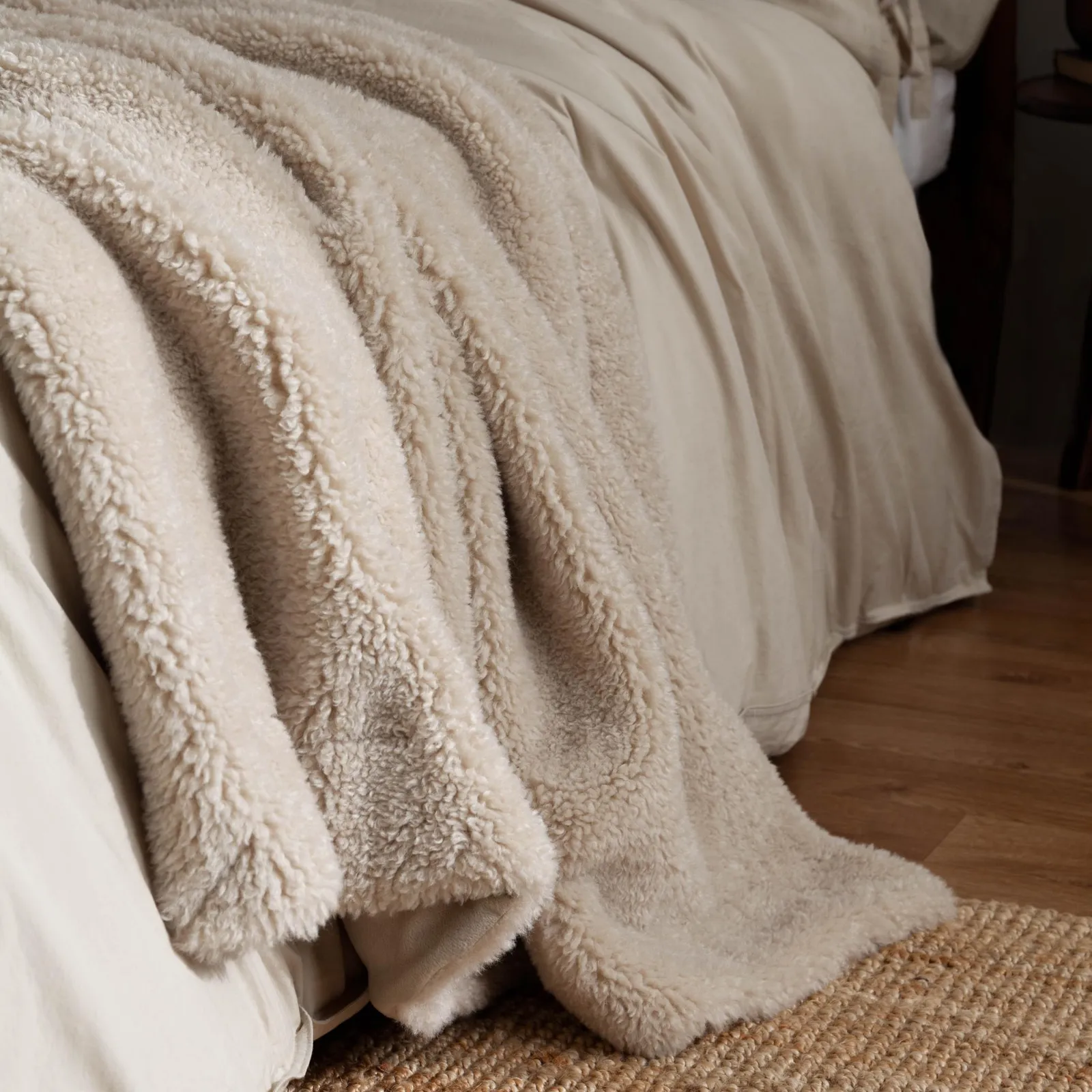 OLANN 130X180 THROW NATURAL, Natural