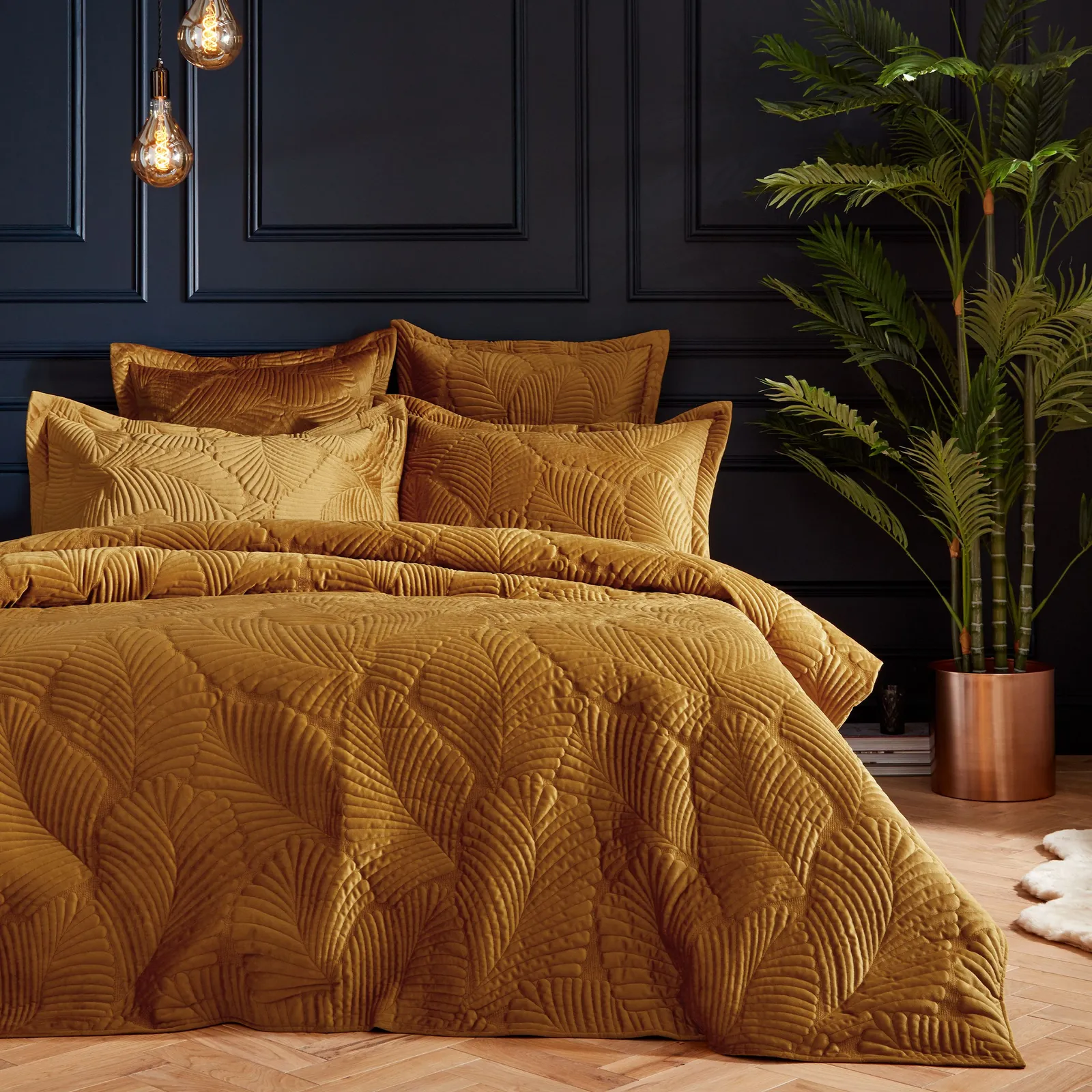 Paoletti Palmeria Quilted Velvet Pillowcase in Gold 2