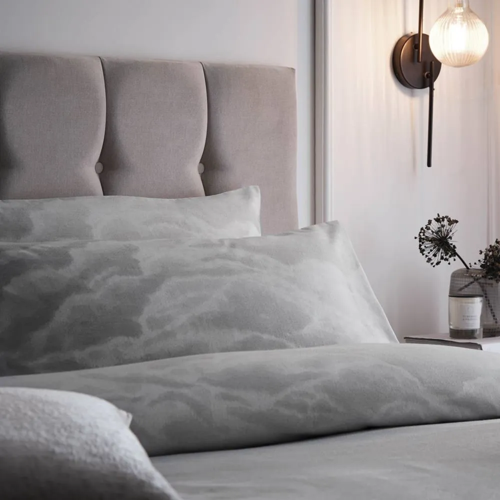 Paoletti Ellora Jaqcuard Duvet Cover Set in Silver 3