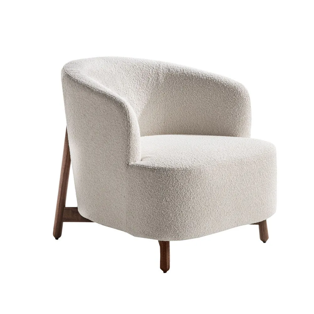 Porada Copine Wood Lounge Chair Walnut Base Bouclage 01 3