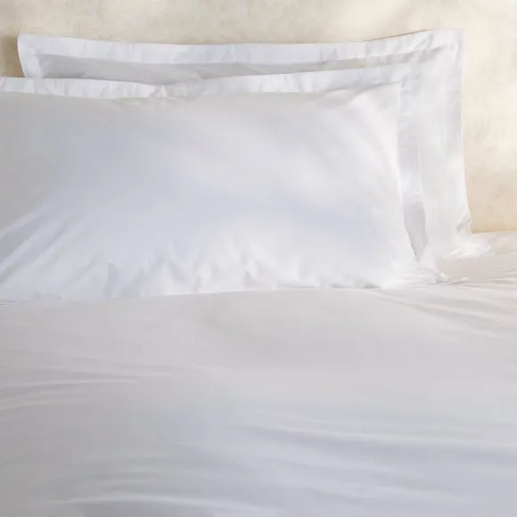 100% Egyptian Cotton 220 Thread Count Oxford Pillowcase 1