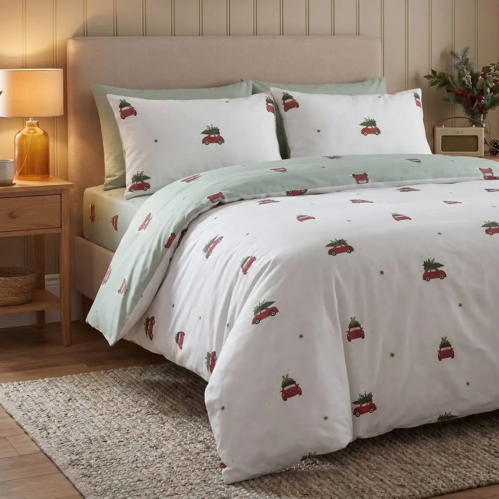 Rapport Home Driving Home Christmas Microfibre Reversible Duvet Cover Bedding Set in White 4