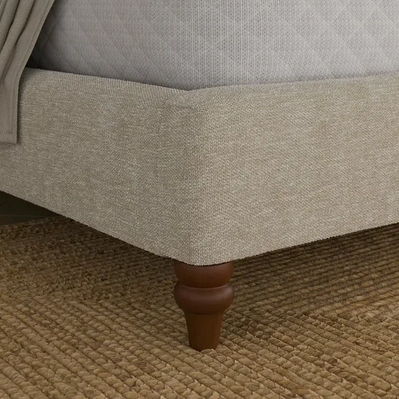 Beatrice Buttoned Chenille Bed 3