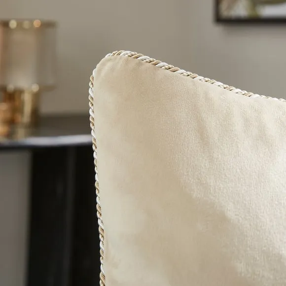 Twisted Trim Square Cushion 2