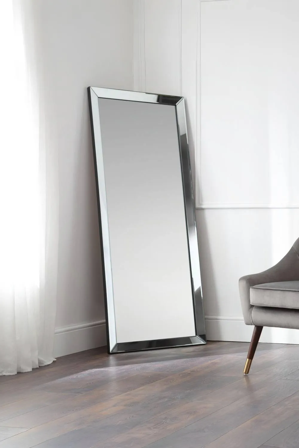 Julian Bowen Soprano Lean-To Dressing Mirror in Clear