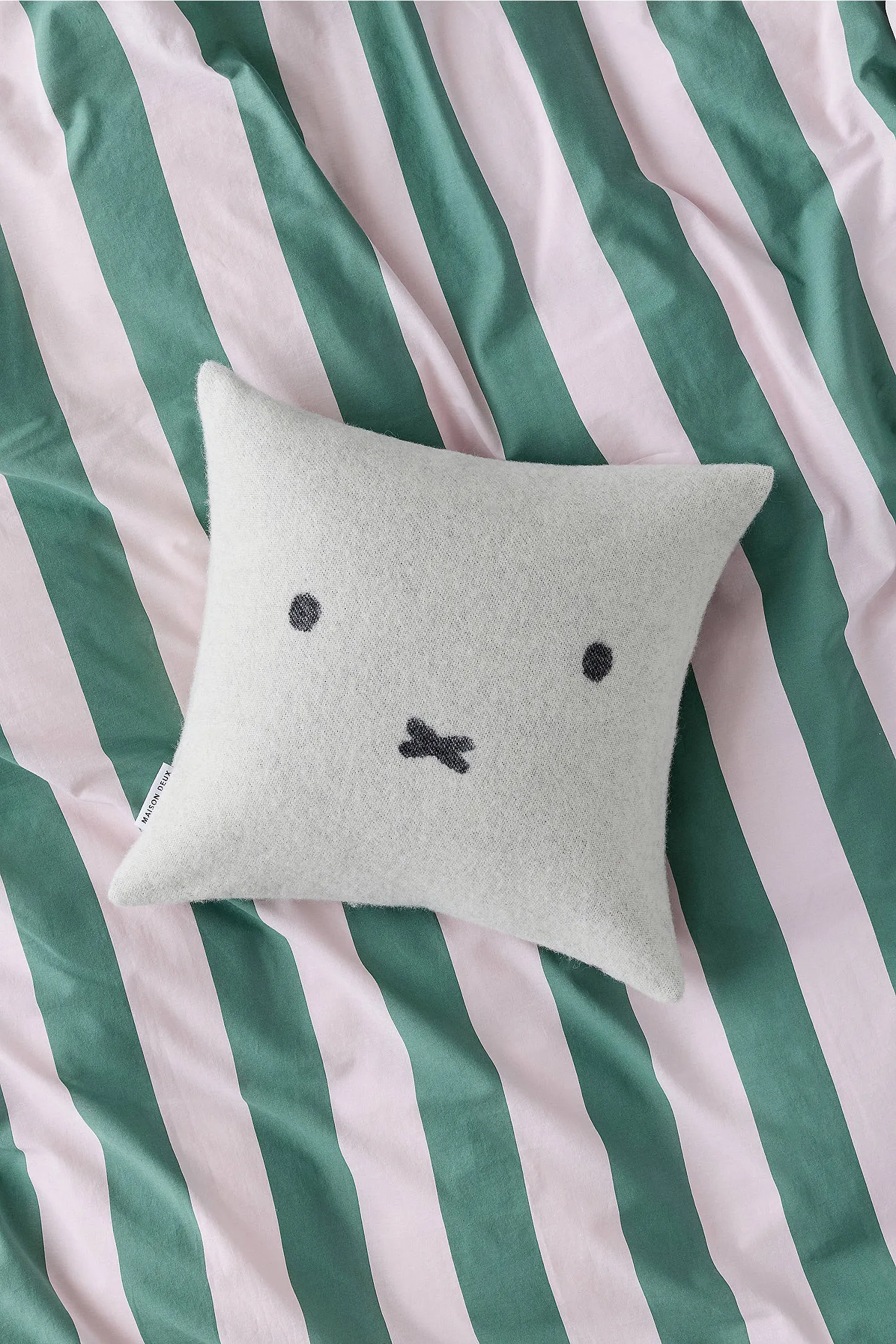 Maison Deux X Miffy Wool Cushion ALL 2