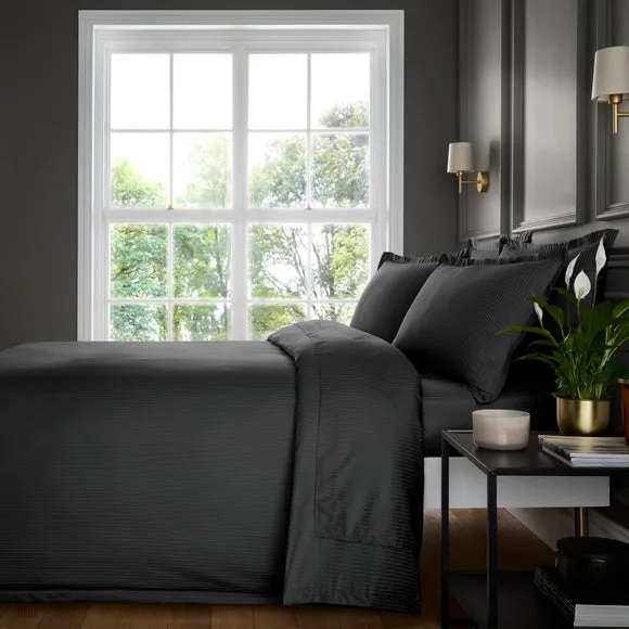 Hotel Cotton Stripe 400 Thread Count Duvet Cover & Pillowcase Set 2