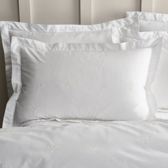Bianca Lottie Embroidery 100% Cotton Duvet Cover & Pillowcase Set 2