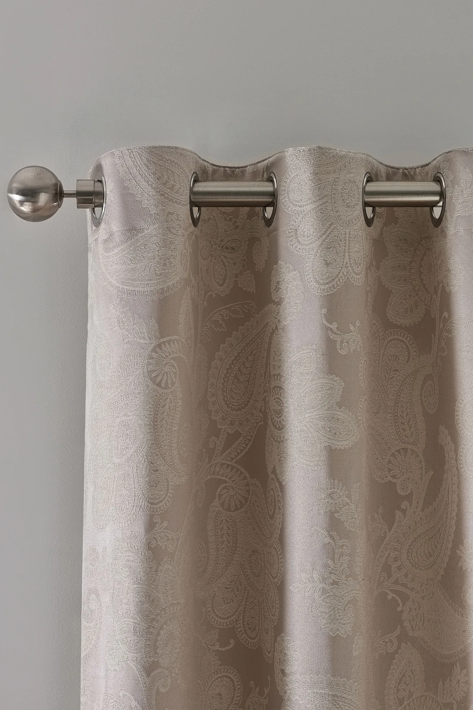 Catherine Lansfield 'Opulent Jacquard' Lined Eyelet Curtains in Gold 2