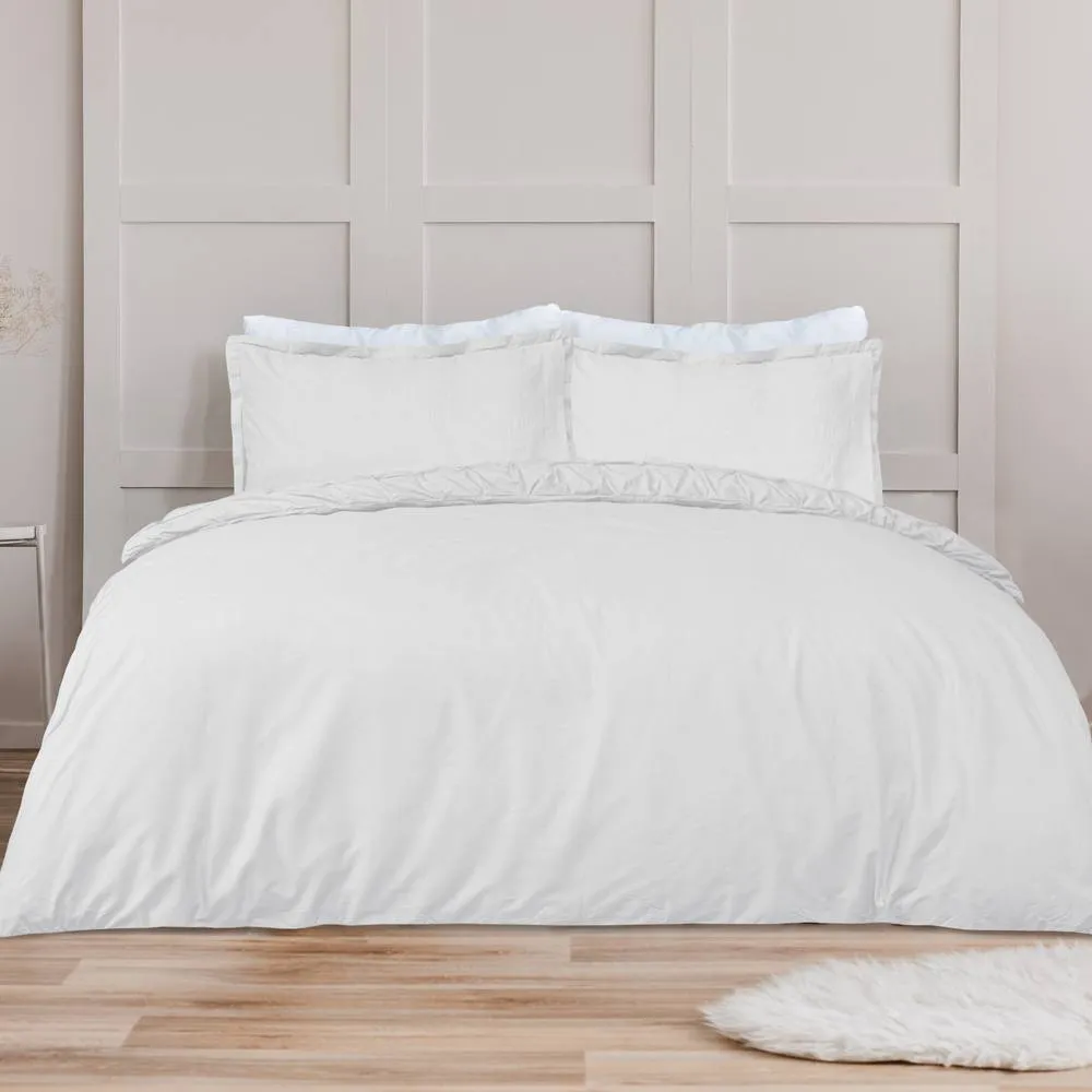 Smart Living Luxury Super Soft Stylish Rouched Pleat Duvet Cover with Pillowcases in White 2