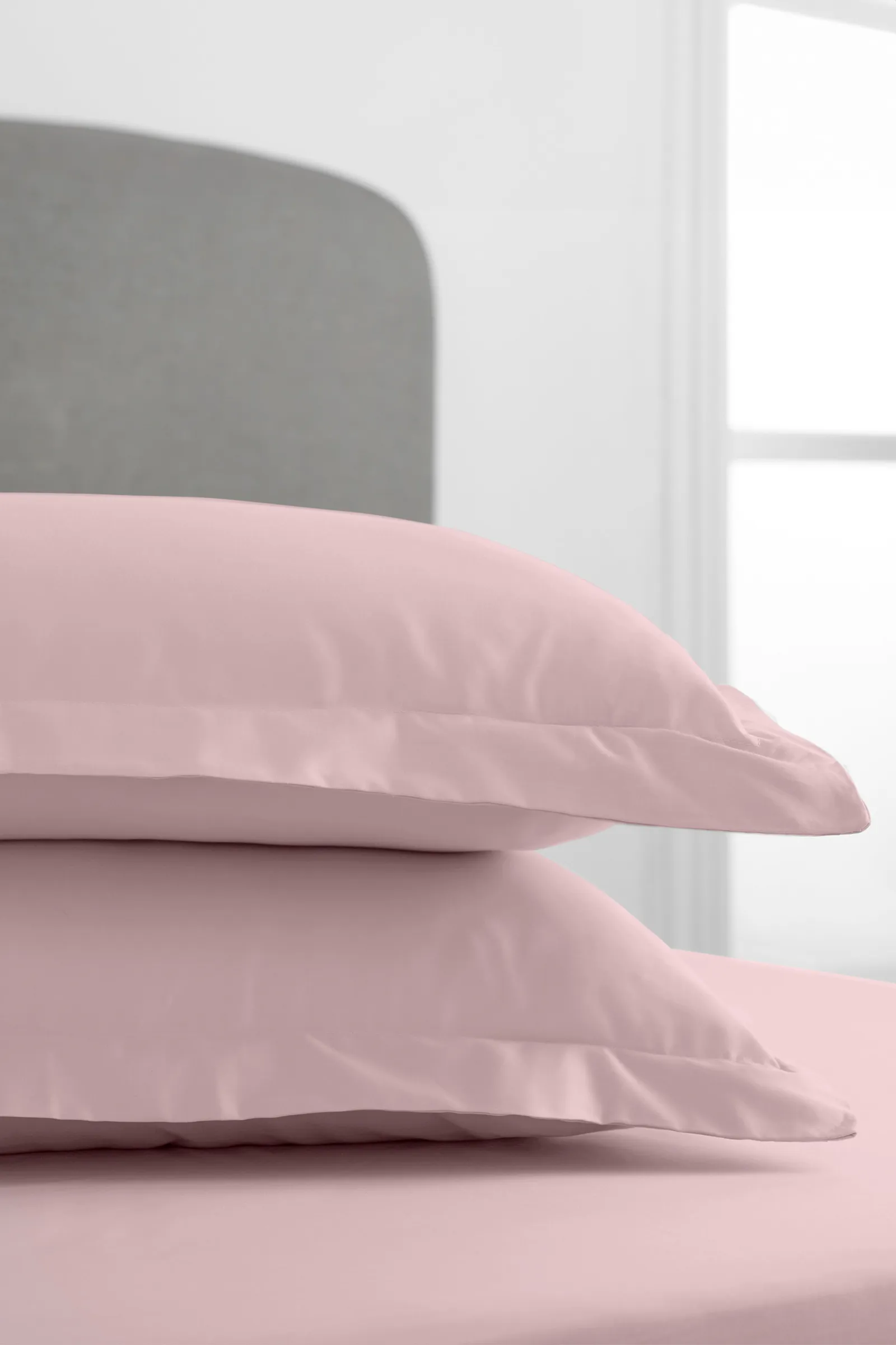 Bianca '400 Thread Count Cotton Sateen' Oxford Pillowcase Pair in Pink 2