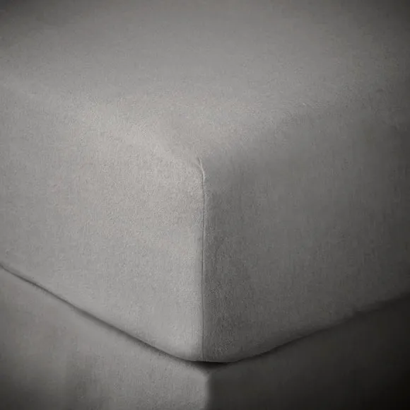 Soft & Cosy 100% Brushed Cotton Fitted Sheet 2