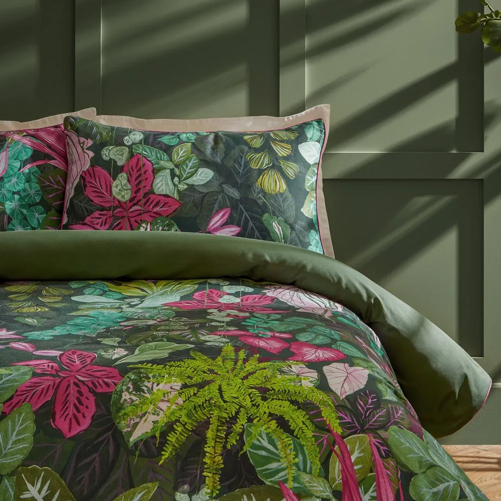 Paoletti Veadeiros Exotic Floral Pillowcase Pair in Green