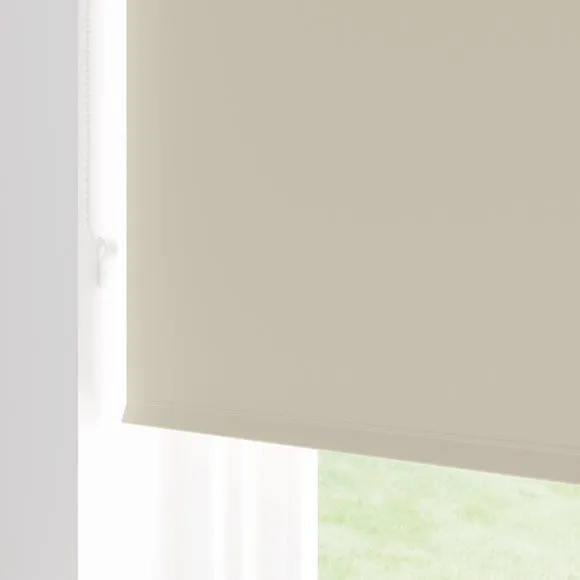 Blackout Roller Blind 4