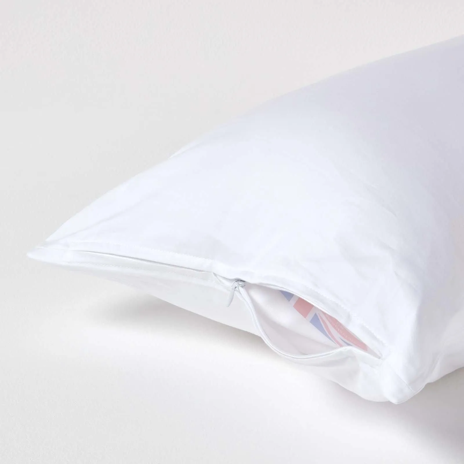 Homescapes Sateen Cotton Continental Pillowcase 400 TC, 40 x 80 cm in White 3
