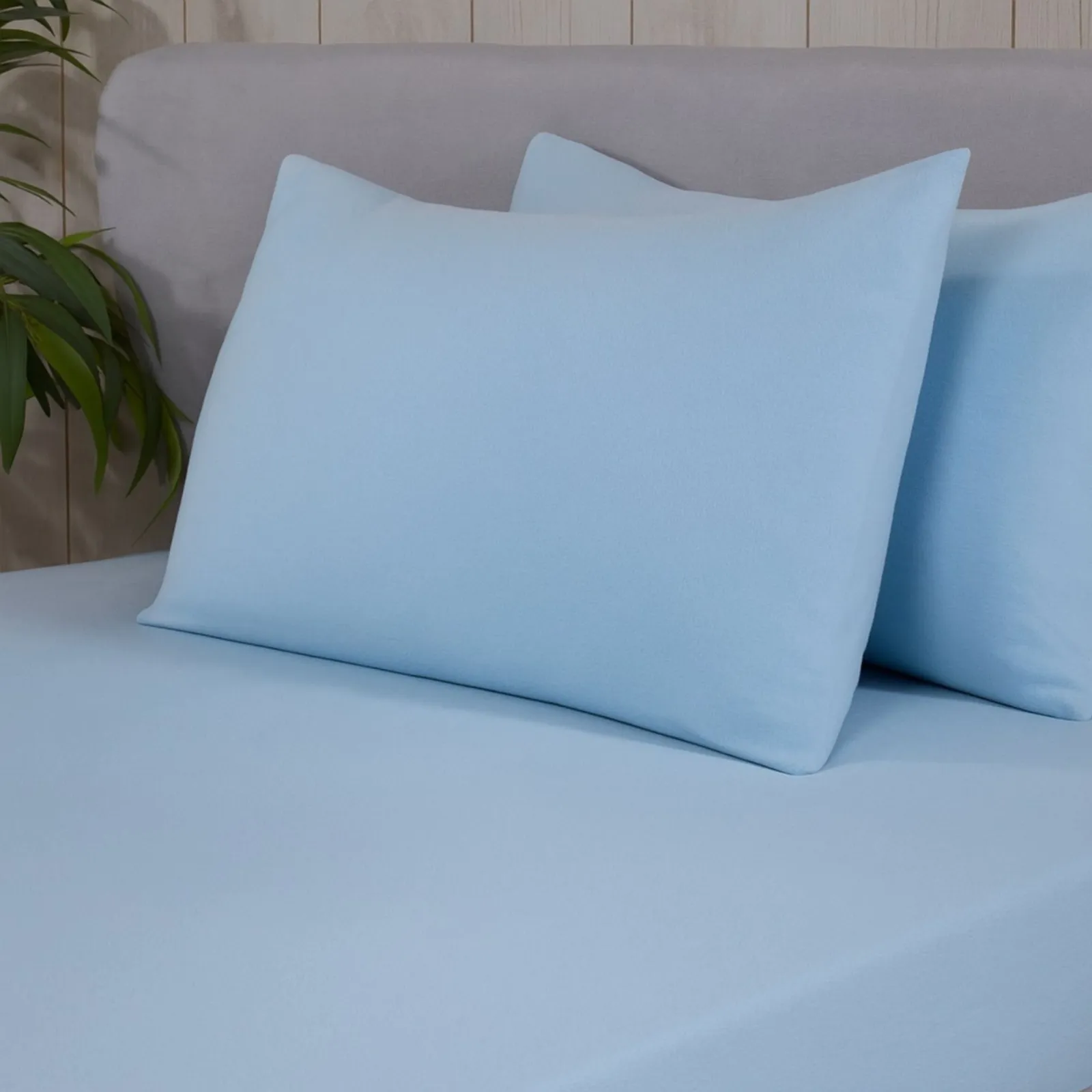 Smart Living Brushed Cotton Bed Linen Fitted Bedsheet or Pillowcase Pair Non Iron in Blue 3