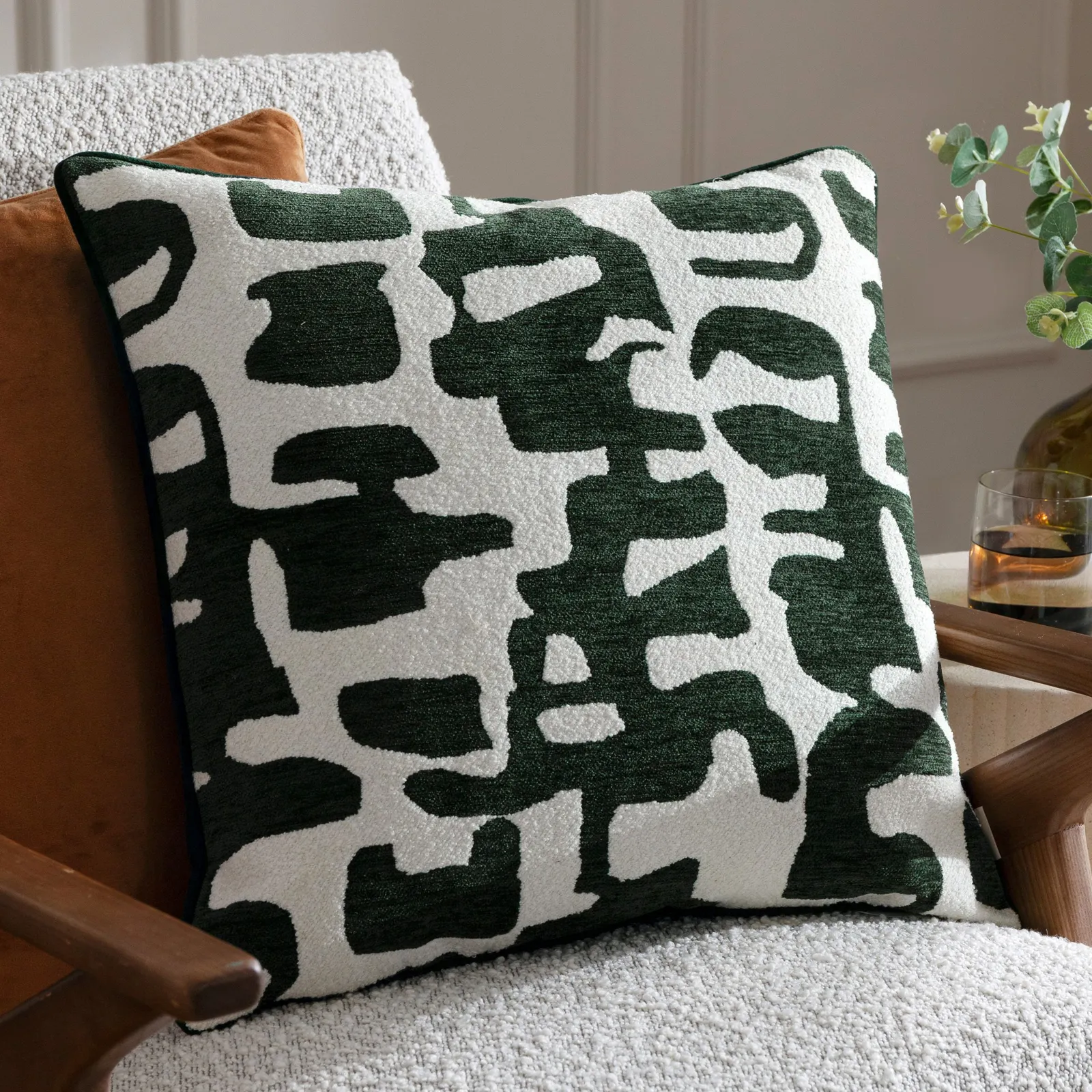 HOEM Caval Abstract Piped Cushion in Green
