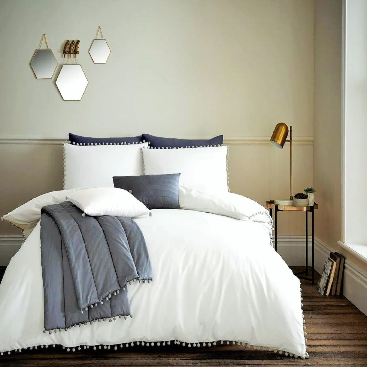 Smart Living Premium Polycotton Pom Pom Duvet Cover With Pillowcases in White 1