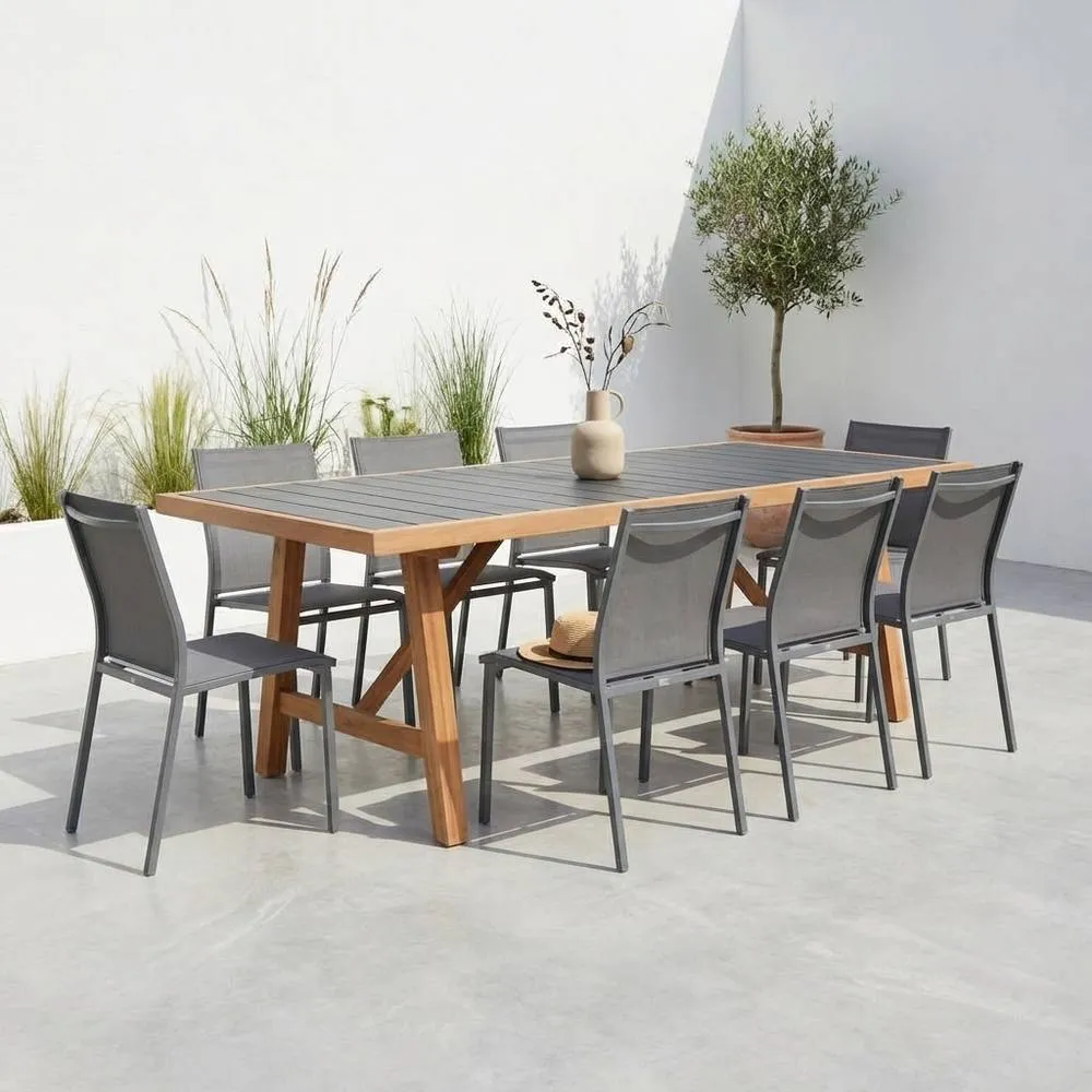 sweeek Acacia wood & aluminium garden table + 8 chairs in Dark Grey