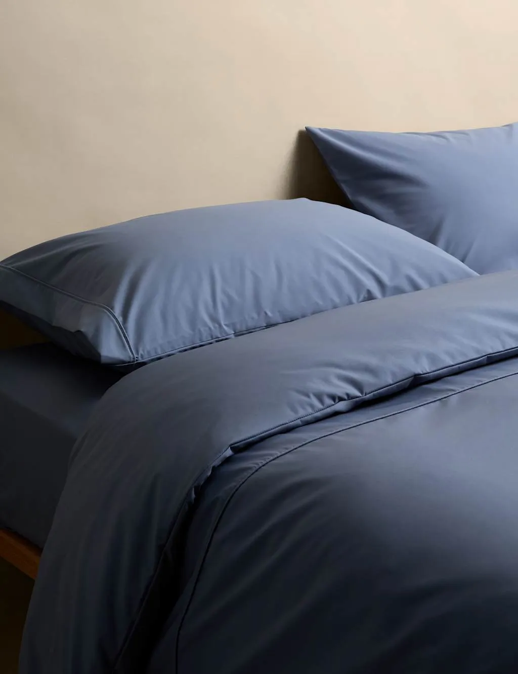M&S Egyptian Cotton 230 Thread Count Crisp Bedding Set Slate Blue