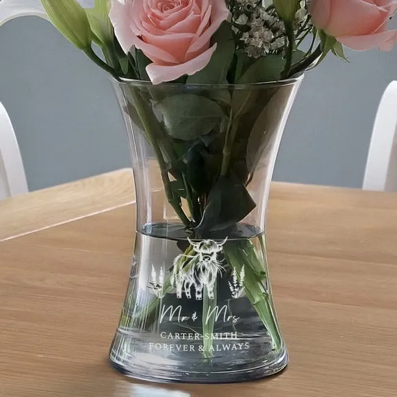Personalised Highland Cow Waisted Vase 4