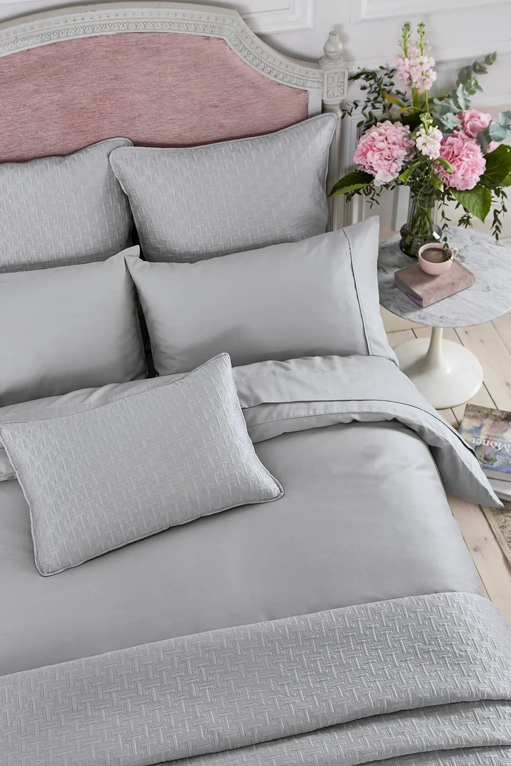 Ted Baker 'TB Plain Dye' Cotton Sateen Duvet Cover in Silver