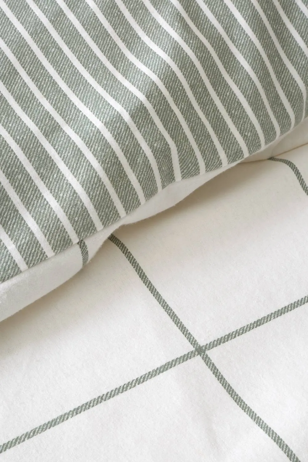 Bianca Brushed Regal Check Cotton Reversible Duvet Cover Set in Green 5