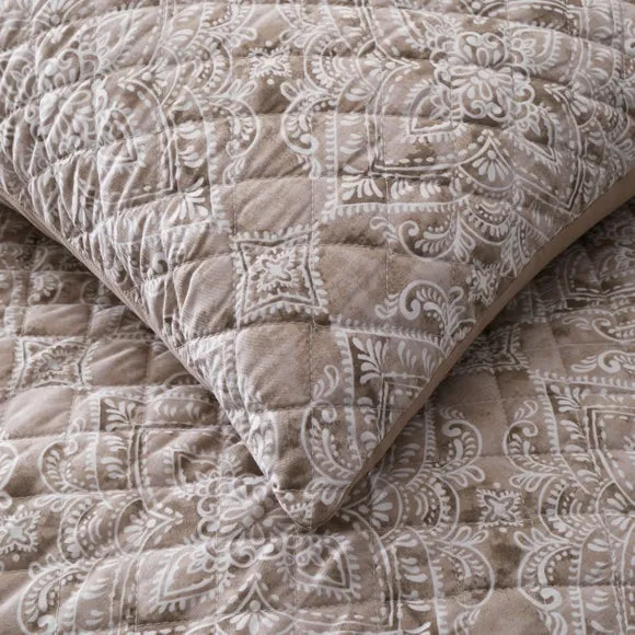 Edie Duvet Cover & Pillowcase Set 5