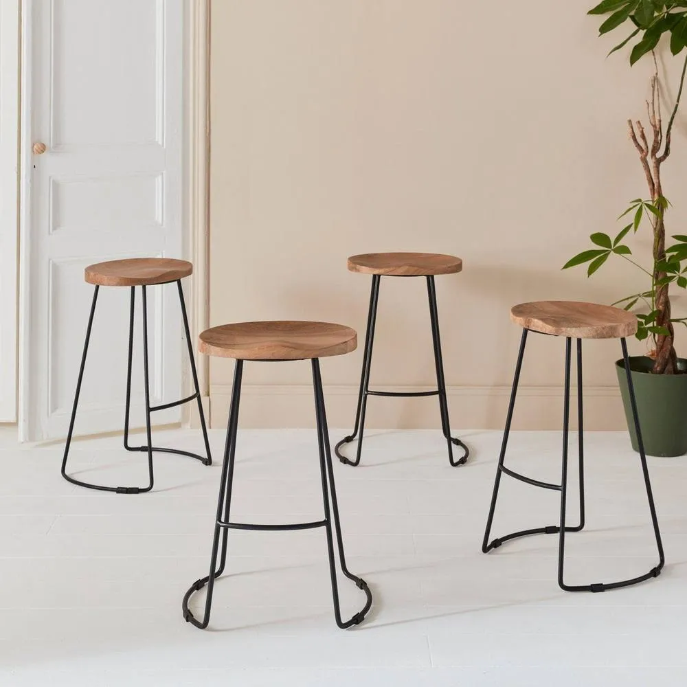 sweeek Set Of 4 Industrial Metal & Wooden Bar Stools in Light Brown