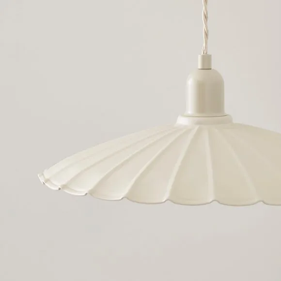 Scalloped Adjustable Flex Ceiling Light Cable 3