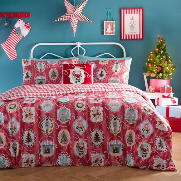Fusion Christmas Vintage Frames Polycotton Duvet Cover & Pillowcase Set 5