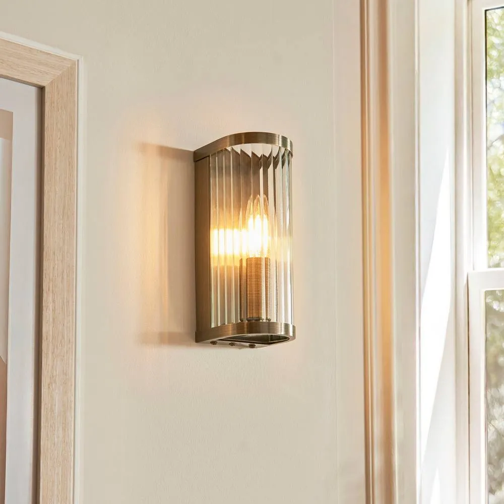 Netlighting Ridgeton Wall Lamp Antique Brass Plate & Clear Ribbed Glass E14 in Gold 2