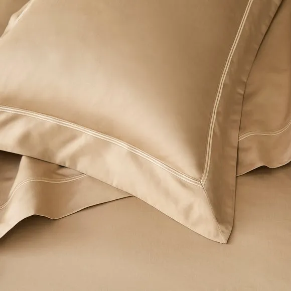 Dorma 800 Thread Count 100% Cotton Sateen Oxford Pillowcase 3