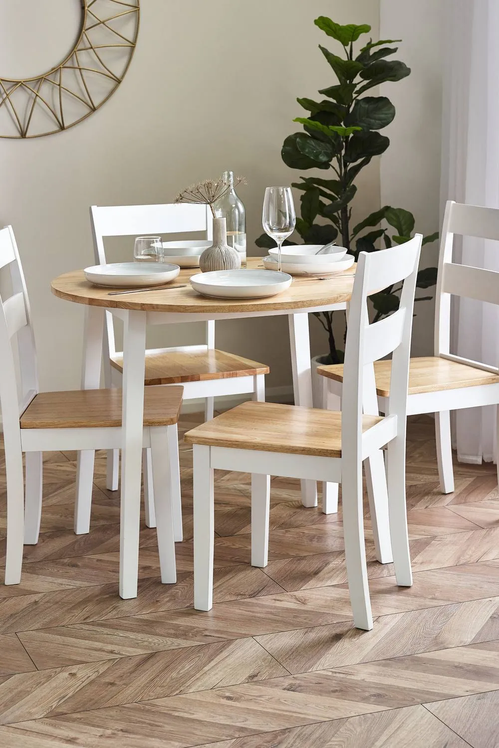 Julian Bowen Linwood Round 2-4 Seater Drop Leaf Dining Table in Light Oak 2