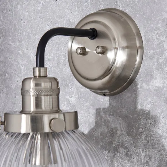 Broden Ribbed Chrome Wall Light 4