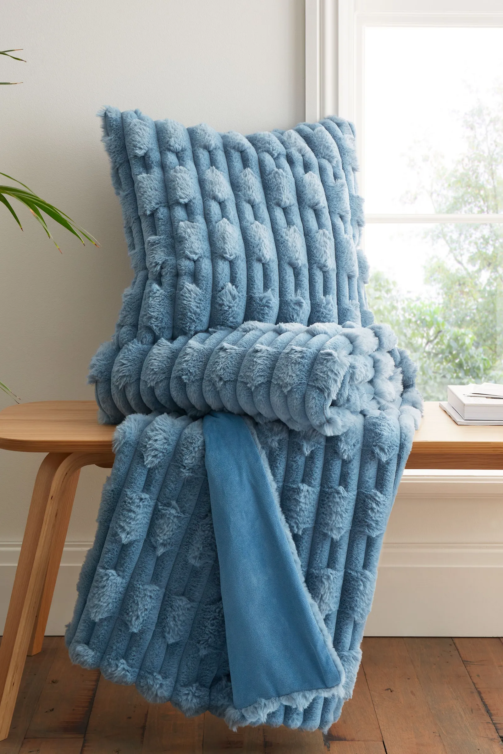 Bianca 'Carved Faux Fur' Cushion in Blue 2