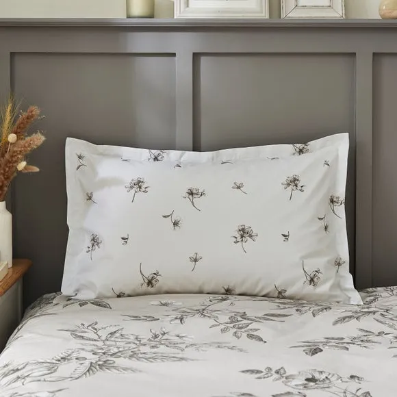 Bridget Etched Floral 100% Cotton Oxford Pillowcase 4