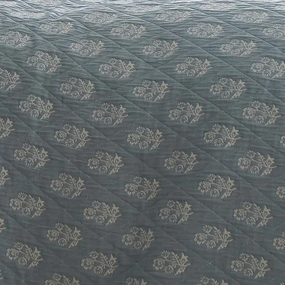 Dreams n Drapes Block Floral Bedspread 2