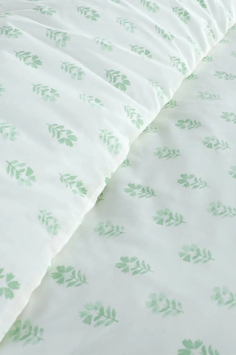Martex Studio Edition Sage Botanical Duvet Cover Set 4