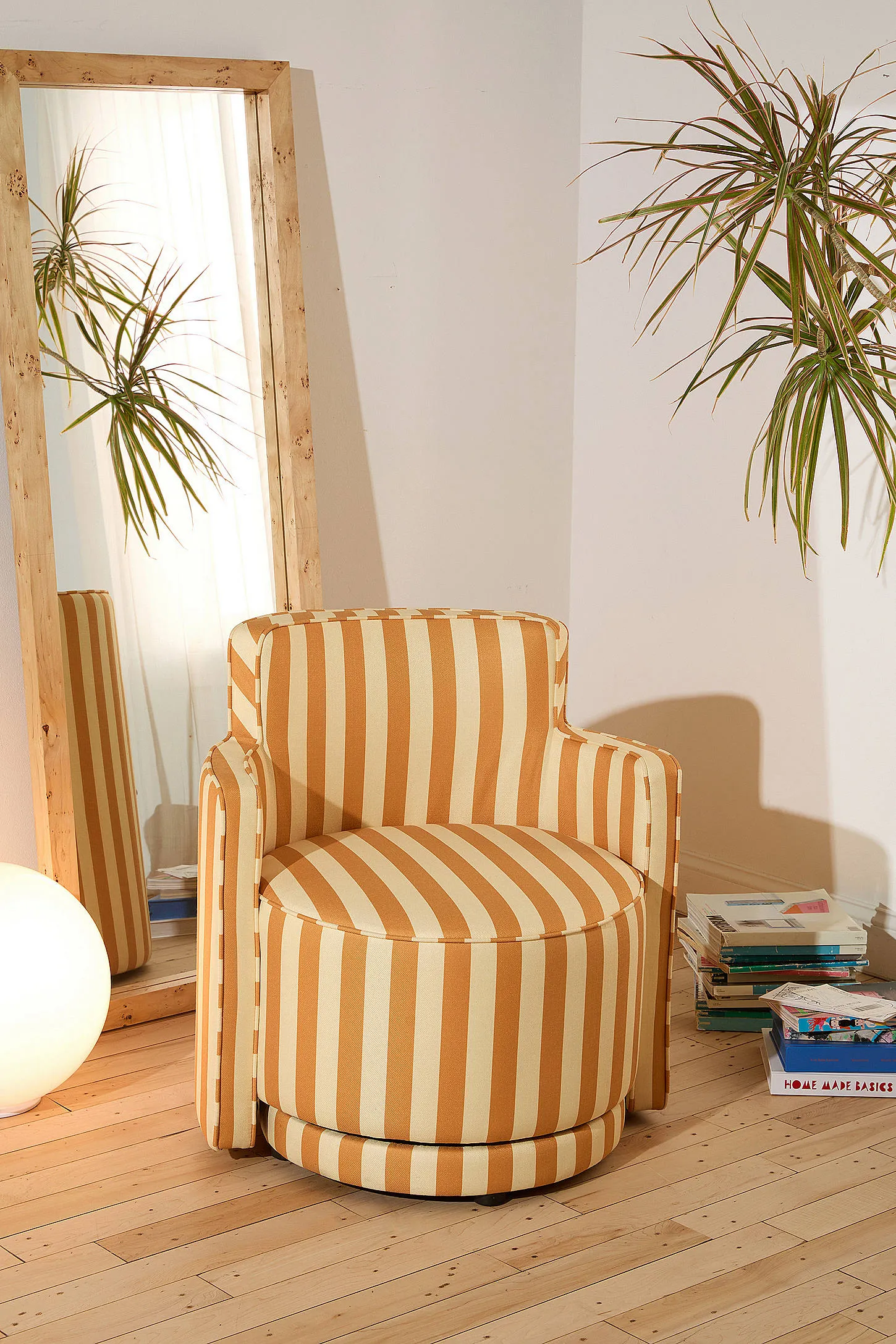Rhea Swivel Chair - Cream