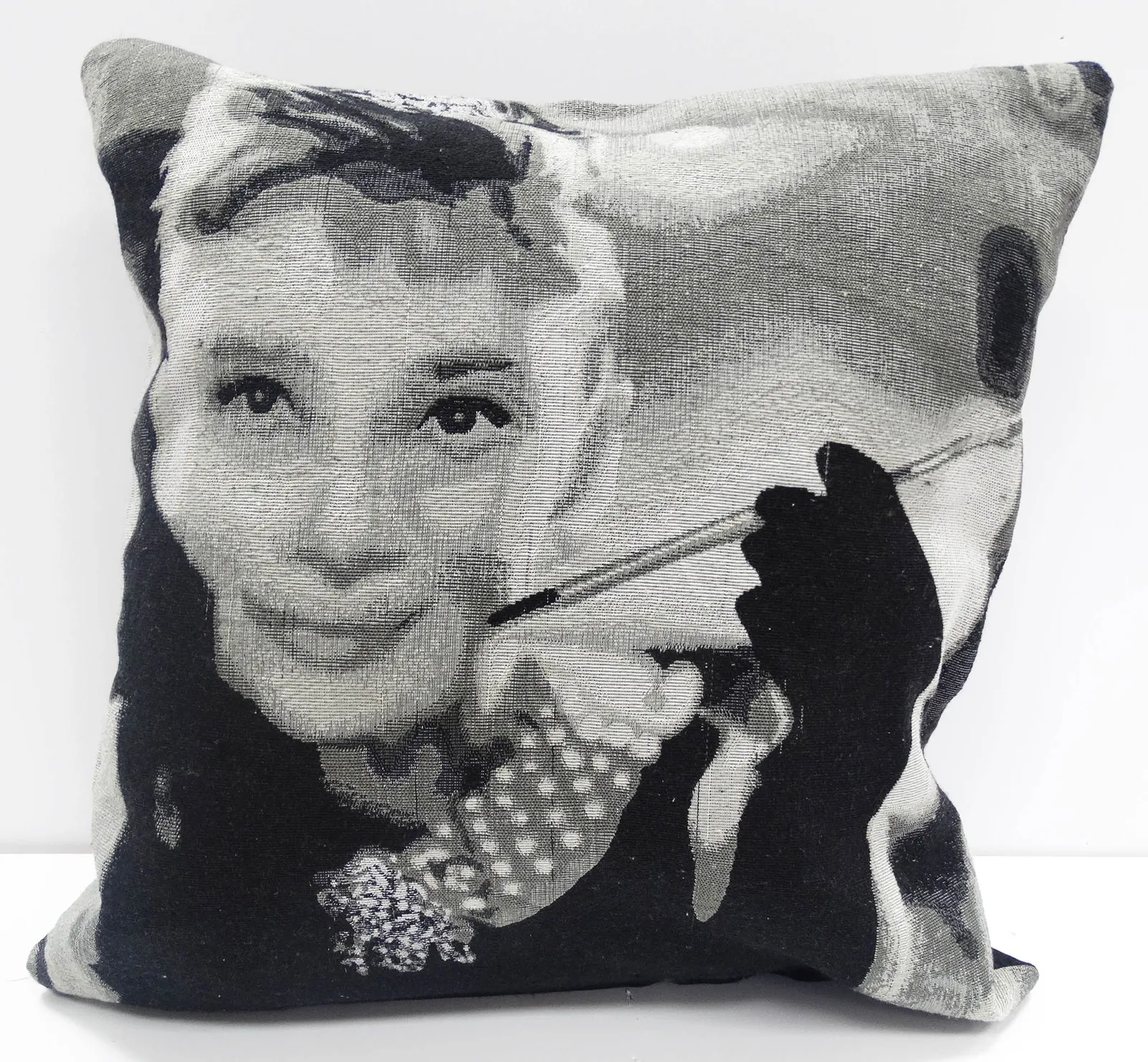 Rapport Home Audrey Hepburn Polyester Cushion Cover (43x43 cm)