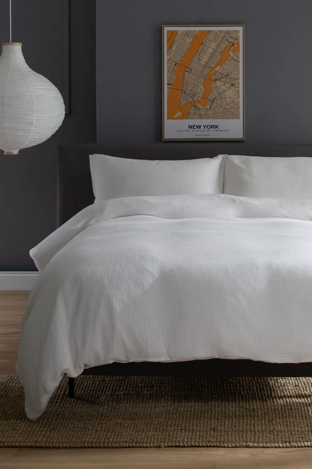 The Lyndon Company St Quentin 100% Cotton Reversible Duvet Bedlinen | Deyongs 1846 in White