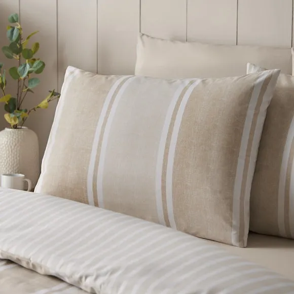Catherine Lansfield Banded Stripe Polycotton Duvet Cover & Pillowcase Set 2