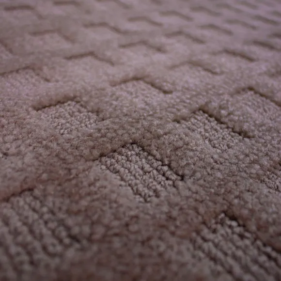 Textured Grid Checked Rug 2