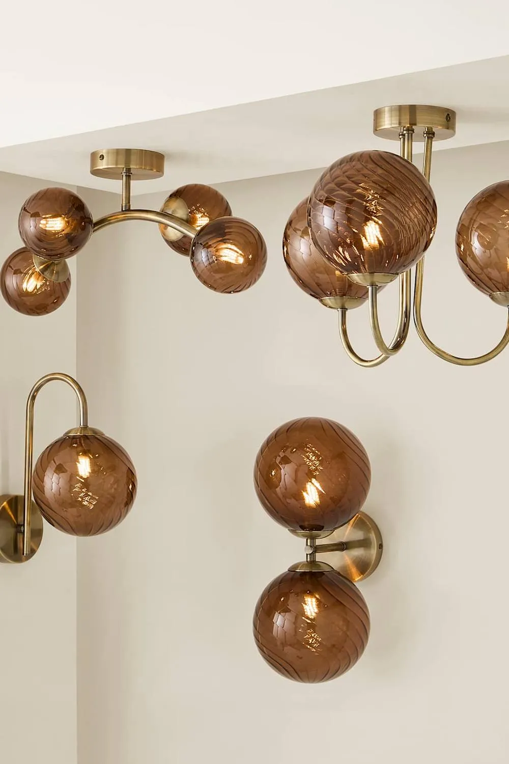ValueLights Sydney 2 Way Up Down Glass Swirl Shades Wall Light & Bulbs in Bronze 6