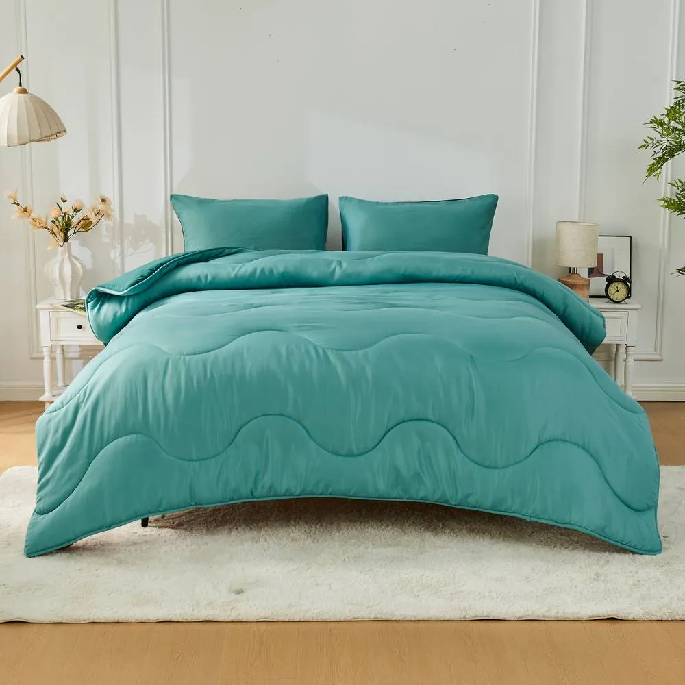 GAVENO CAVAILIA Coverless Microfiber Duvet in Green 2