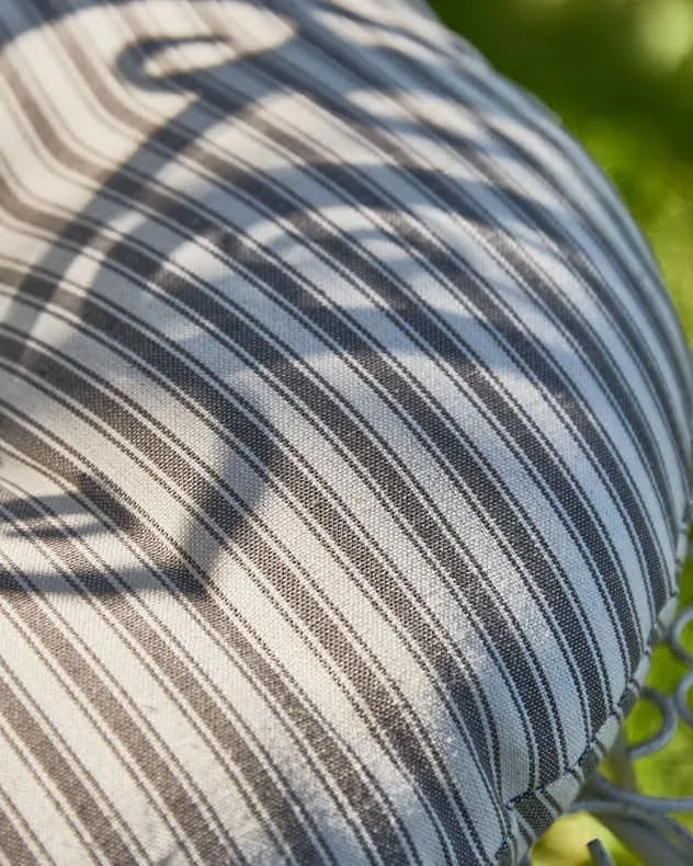 Dibor Set of 2 Grey Striped Round Summer Outdoor Garden Chair Seat Pad Cushions Dia 40cm 4